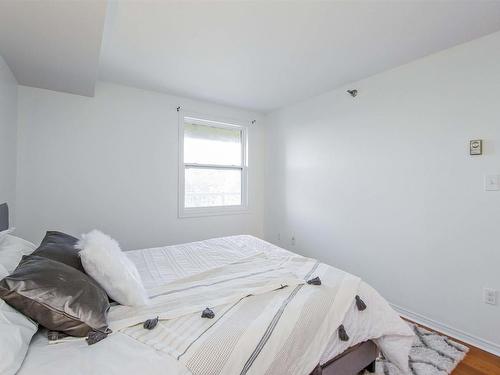 303 93 Kearney Lake Road, Clayton Park, NS 