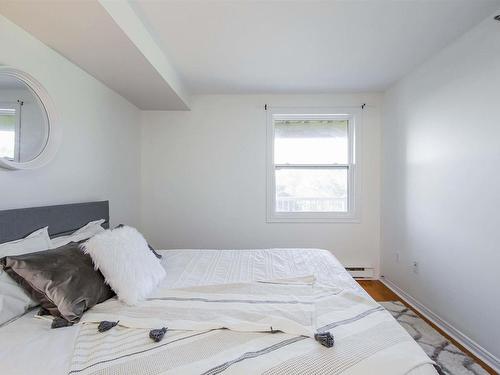 303 93 Kearney Lake Road, Clayton Park, NS 