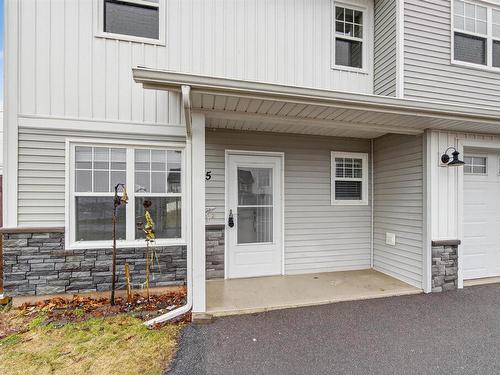 15 Parkman Drive, Charlottetown, PE 