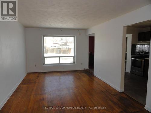 205 St Lucie Drive, Toronto, ON - Indoor Photo Showing Other Room