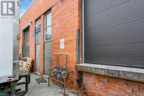 5135 Tomken Road, Mississauga, ON 