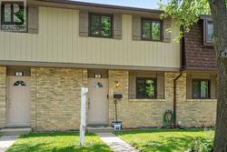 70 - 105 HANSEN ROAD N  Brampton, ON L6V 3C9