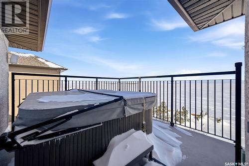 130 E Maple Avenue, Grand Coulee, SK - Outdoor With Exterior