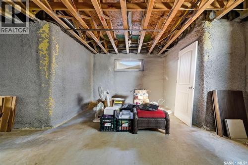 130 E Maple Avenue, Grand Coulee, SK - Indoor Photo Showing Basement