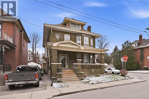 81 CARRICK Avenue  Hamilton, ON L8M 2W4