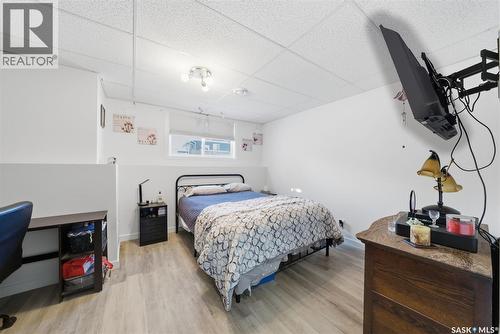 805 Weir Crescent, Warman, SK - Indoor Photo Showing Bedroom