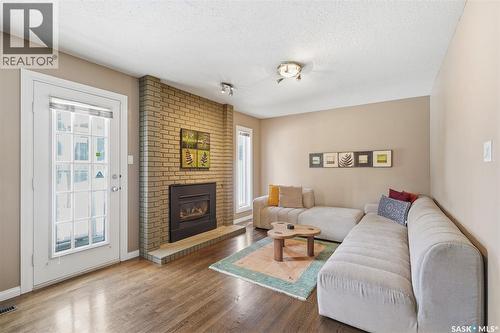 506 Addie Crescent, Saskatoon, SK - Indoor Photo Showing Living Room With Fireplace
