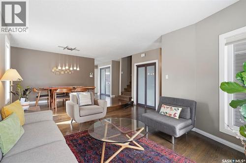 506 Addie Crescent, Saskatoon, SK - Indoor Photo Showing Living Room