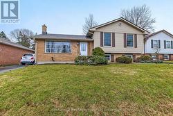 768 GLADSTONE DRIVE Woodstock (Woodstock - North), ON N4S 5S9