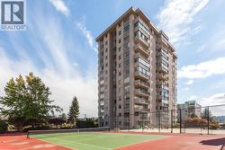 905 555 13TH STREET  West Vancouver, BC V7T 2N8