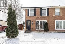 651 DEVON STREET  Stratford, ON N4Z 1A5
