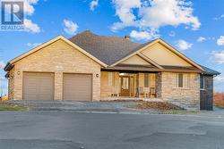 3 Columba Terrace Sudbury, ON P3E 0B3