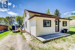 21 MAIN STREET W Mapleton, ON N0G 1P0