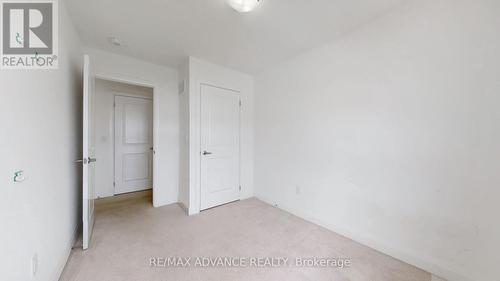 4 Carole Bell Way, Markham, ON - Indoor Photo Showing Other Room