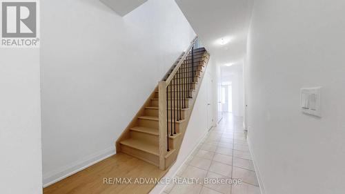 4 Carole Bell Way, Markham, ON - Indoor Photo Showing Other Room