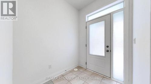 4 Carole Bell Way, Markham, ON - Indoor Photo Showing Other Room