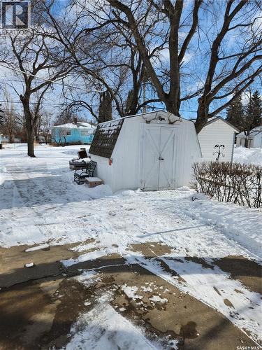 304 Second Avenue E, Lampman, SK 