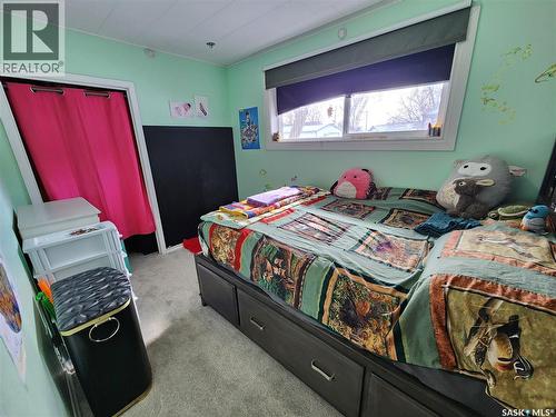 304 Second Avenue E, Lampman, SK - Indoor Photo Showing Bedroom