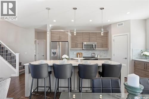 418 Teal Lane, Saskatoon, SK - Indoor Photo Showing Kitchen With Stainless Steel Kitchen With Upgraded Kitchen