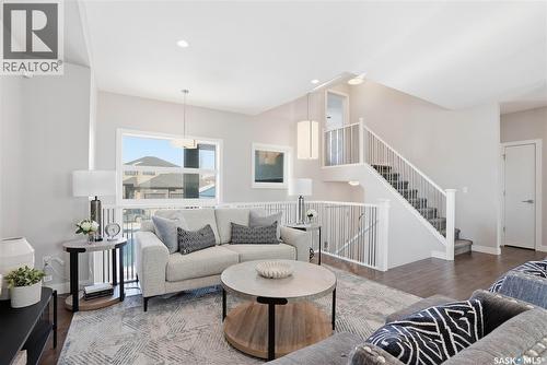 418 Teal Lane, Saskatoon, SK - Indoor Photo Showing Living Room