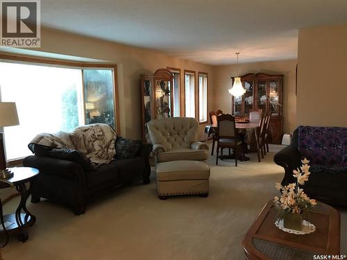 219 3Rd Street E, Odessa, SK - Indoor Photo Showing Living Room