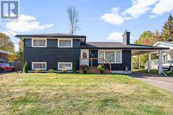 320 PATRICIA AVENUE  Pembroke, ON K8A 2C2