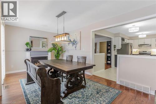 685 Coldstream Drive, Waterloo, ON - Indoor Photo Showing Dining Room
