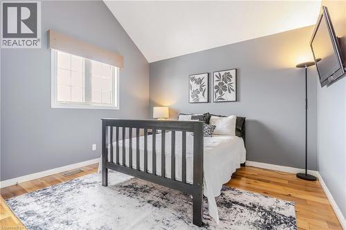 685 Coldstream Drive, Waterloo, ON - Indoor Photo Showing Bedroom