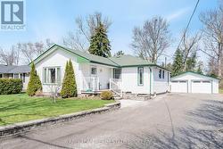 142 ORIOLE DRIVE East Gwillimbury, ON L9N 1G9