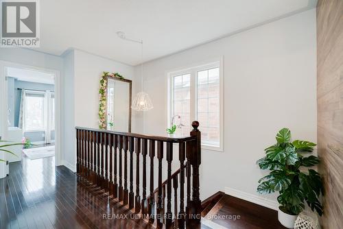 10 Torah Gate, Vaughan, ON - Indoor Photo Showing Other Room