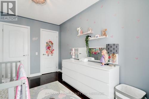 10 Torah Gate, Vaughan, ON - Indoor