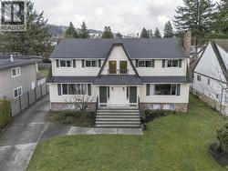 1570 1572 GILES PLACE  Burnaby, BC V5A 3K6