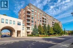 2470 PRINCE MICHAEL Drive Unit# 201  Oakville, ON L6H 0G9