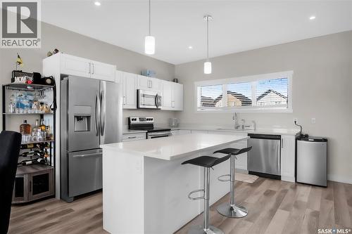170 East Hampton Boulevard, Saskatoon, SK - Indoor Photo Showing Kitchen With Stainless Steel Kitchen With Upgraded Kitchen