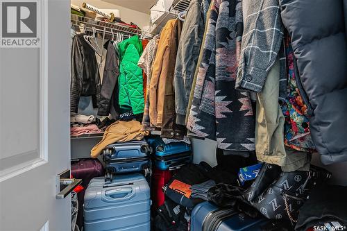 170 East Hampton Boulevard, Saskatoon, SK - Indoor With Storage