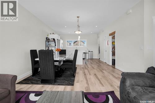 170 East Hampton Boulevard, Saskatoon, SK - Indoor