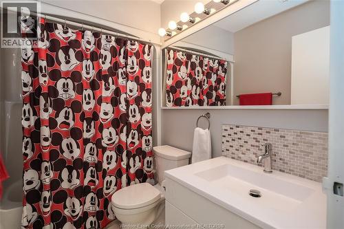 540 Ouellette Unit# 3F, Windsor, ON - Indoor Photo Showing Bathroom