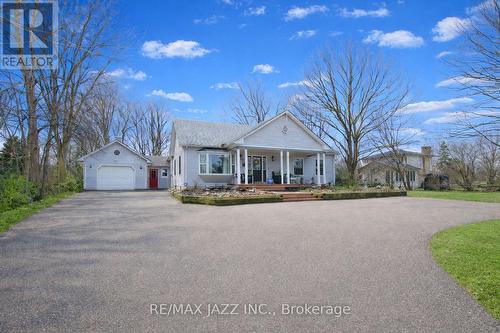 1086 SOMERVILLE STREET  Oshawa (Centennial), ON L1G 4K5