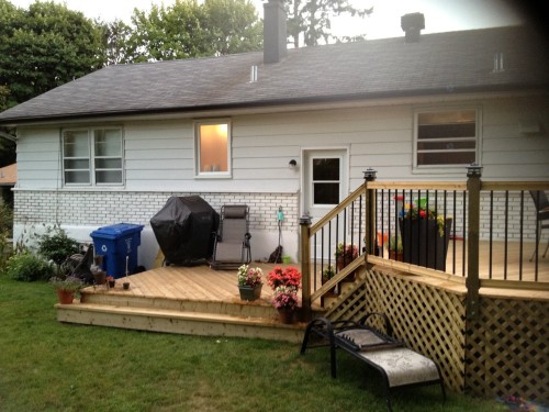 Cour - 57 Crois. Maple, Beaconsfield, QC - Outdoor With Deck Patio Veranda With Exterior