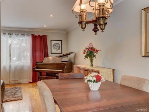 Salle à manger - 57 Crois. Maple, Beaconsfield, QC - Indoor Photo Showing Dining Room