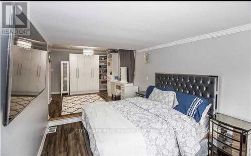 4154 Beacon Lane, Mississauga, ON - Indoor Photo Showing Bedroom