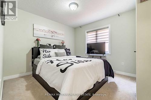 19 Durango Drive, Brampton, ON - Indoor Photo Showing Bedroom