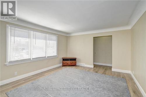 476 Prospect Avenue, Kitchener, ON - Indoor