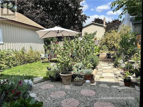 476 Prospect Avenue, Kitchener, ON - Outdoor
