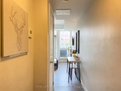 202-335 College Street  Toronto, ON M5T 1S2