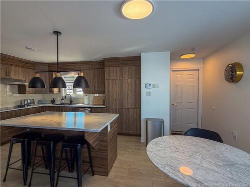 1295 Riverside Dr, Bathurst, NB 