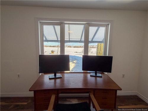 1295 Riverside Dr, Bathurst, NB 