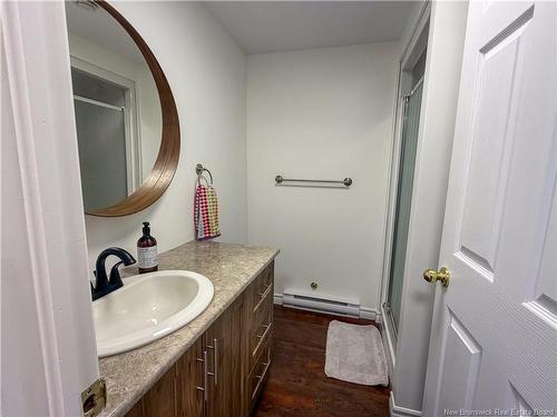 1295 Riverside Dr, Bathurst, NB 