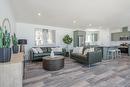 10 Vista Lane, Mitchell, MB  - Indoor Photo Showing Living Room 