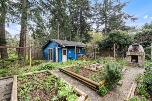 321 Maliview Dr, Salt Spring, BC 